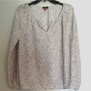 NWOT Vince Camuto Long Sleeve Animal Print Blouse – White/Tan, Women’s XS